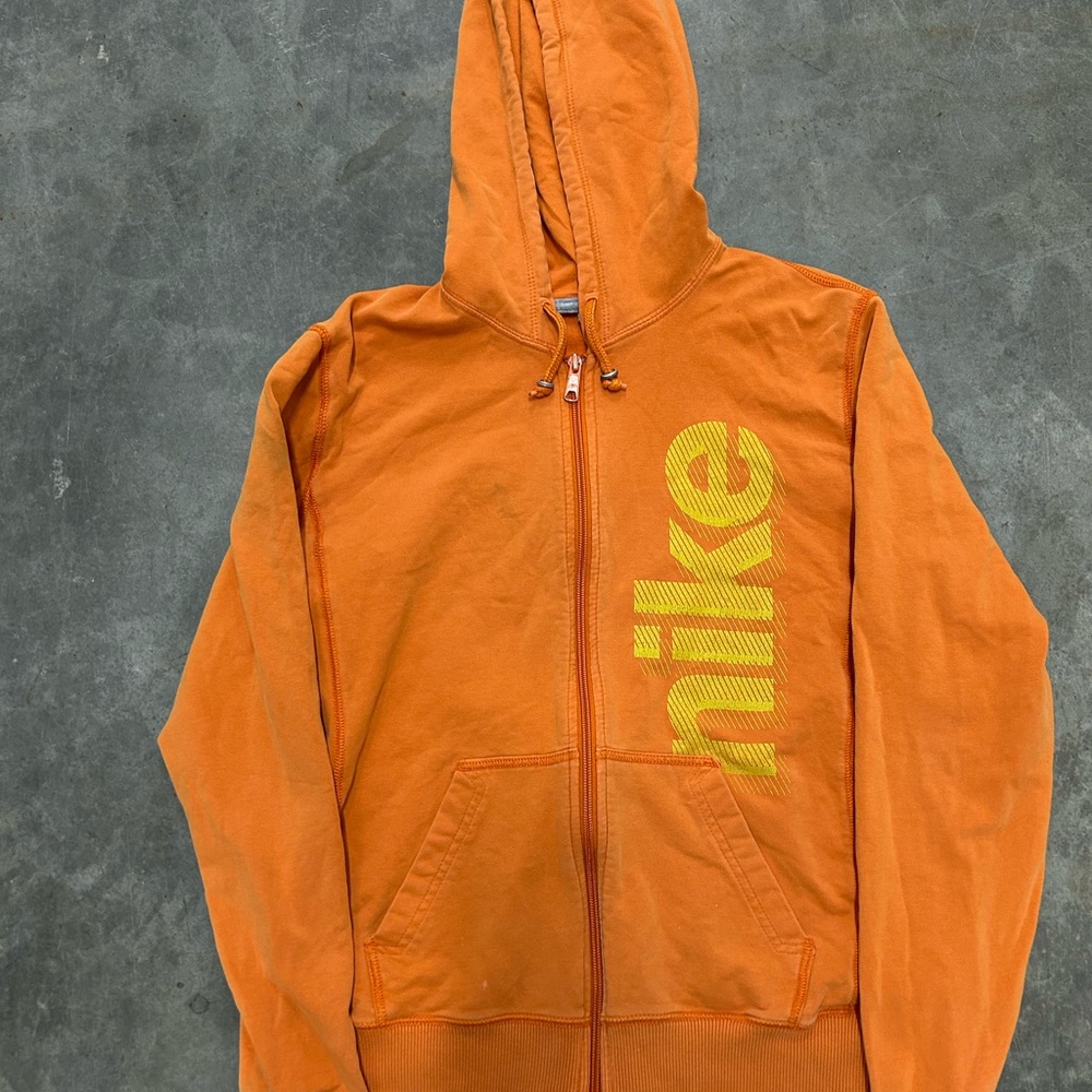 Vintage Nike zip up hoodie